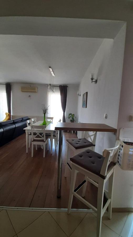 Apartman Ana & Marta Senj  Extérieur photo