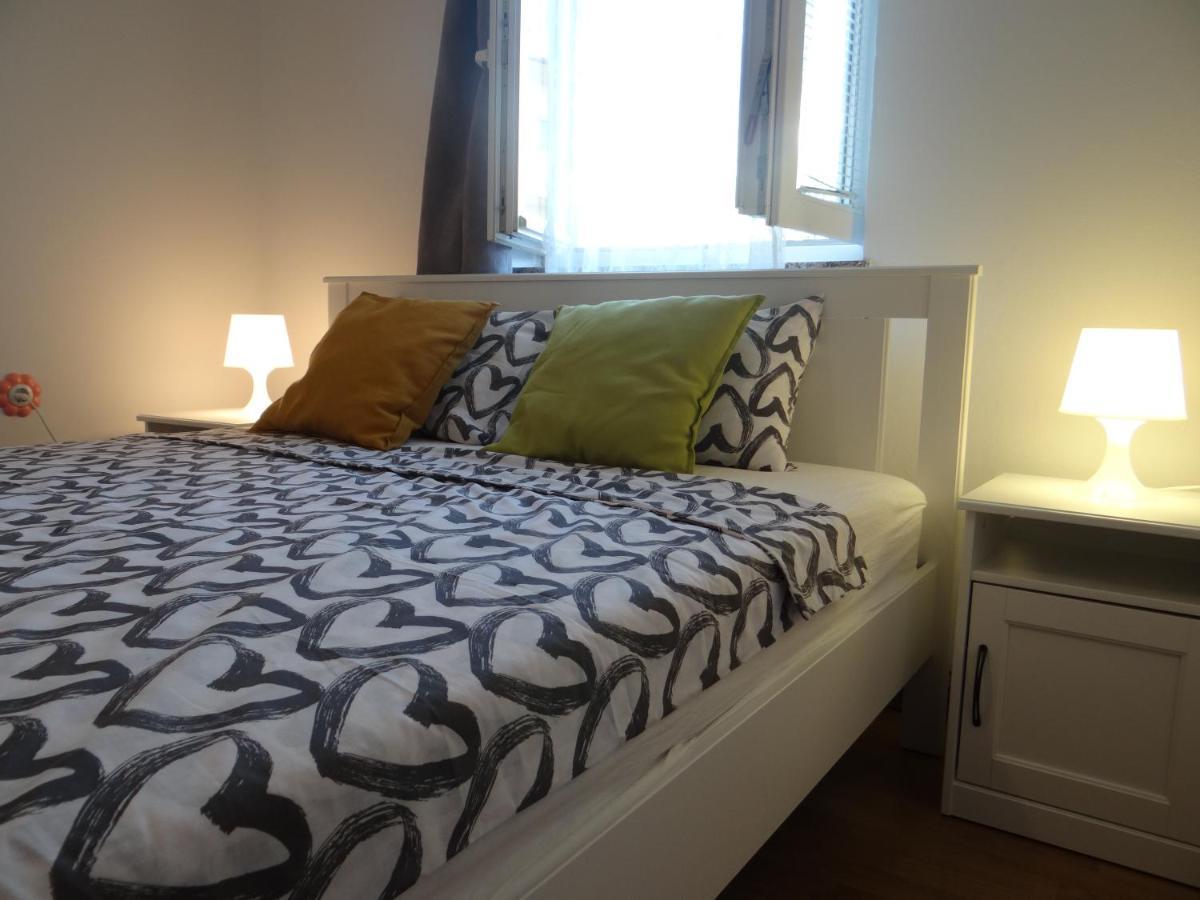 Apartman Ana & Marta Senj  Extérieur photo