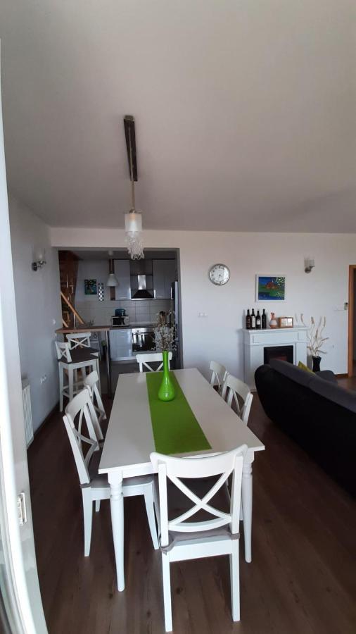Apartman Ana & Marta Senj  Extérieur photo